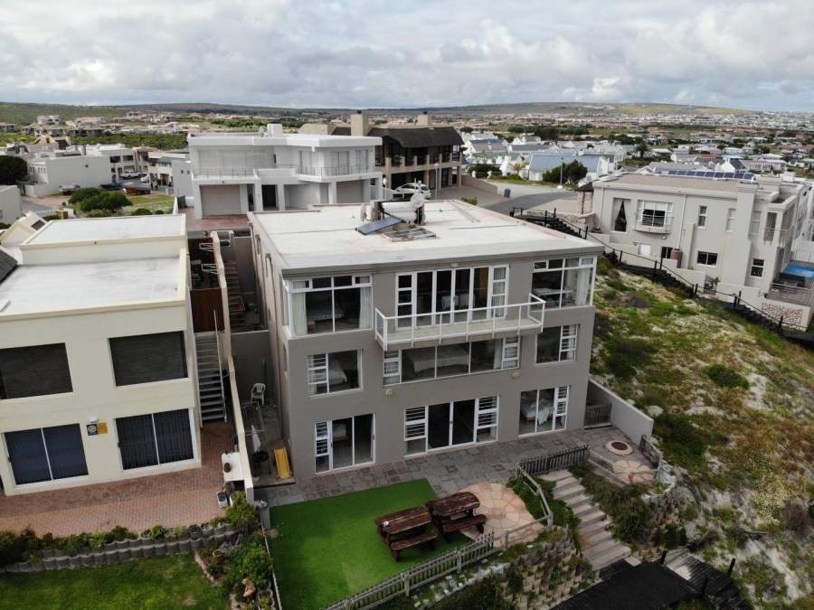 9 Bedroom Property for Sale in Waterfront Western Cape